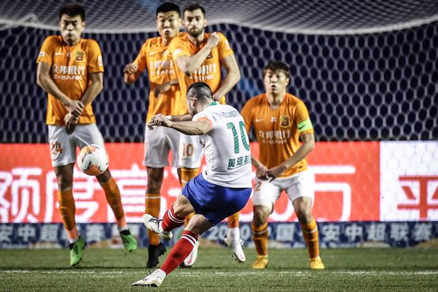 克内克特37分詹姆斯26+12 湖人力克爵士6连胜