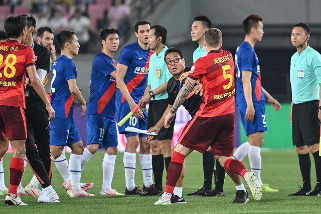欧文30分东契奇28+13 独行侠力克快船4-2晋级